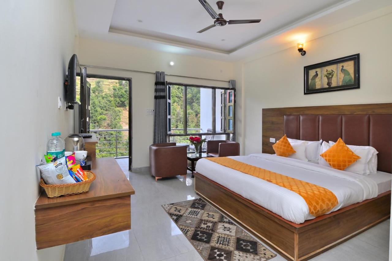 La Riqueza Dhanolti View # Near To Eco Park & Surkanda Devi Temple # Mountain View Rooms With Balcony # Big Parking # Customer Favourite Hotel ดานอลตี ภายนอก รูปภาพ
